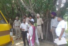 ਬੱਚਿਆਂ ਦੀ ਸੁਰੱਖਿਆ ਲਈ ਸਕੂਲੀ ਬੱਸਾਂ ਦੀ ਚੈਕਿੰਗ ਦੌਰਾਨ 36 ਸਕੂਲੀ ਬੱਸਾਂ ਦੀ ਕੀਤੀ ਜਾਂਚ, 13 ਦੇ ਕੱਟੇ ਚਲਾਨ