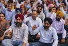 ਪੰਜਾਬ ਵਿੱਚ 3 ਲੱਖ ਤੋਂ ਵੱਧ ਸਰਕਾਰੀ ਕਰਮਚਾਰੀਆਂ ਦੀ ਸਮੂਹਿਕ ਛੁੱਟੀ, ਸੂਬੇ ਭਰ ਵਿੱਚ ਮੁਕੰਮਲ ਹੜਤਾਲ