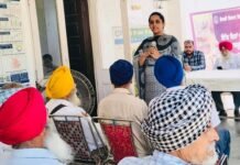 – ਡੇਅਰੀ ਫਾਰਮਰਾਂ ਨੂੰ ਵਿਭਾਗ ਦੀਆਂ ਸਕੀਮਾਂ ਤੋਂ ਇਲਾਵਾ ਪਸ਼ੂਆਂ ਦੀਆਂ ਬਿਮਾਰੀਆਂ, ਸੰਤੁਲਿਤ ਖੁਰਾਕ, ਸਾਂਭ-ਸੰਭਲ ਅਤੇ ਡੇਅਰੀ ਕਰਜ਼ਾ ਕੇਸਾਂ ਸਬੰਧੀ ਵਿਸਥਾਰਪੂਰਵਕ ਜਾਣਕਾਰੀ ਵੀ ਦਿੱਤੀ